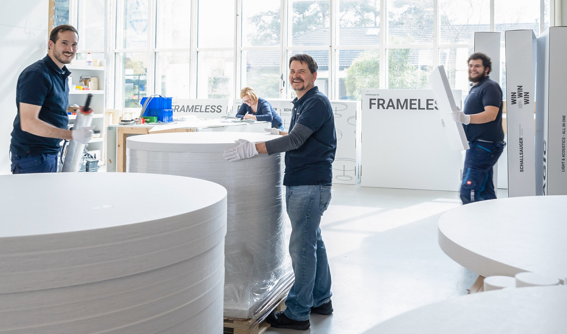 Produktion &ndash; Akustikbilder und Schallabsorber von SCHALLSAUGER&reg;