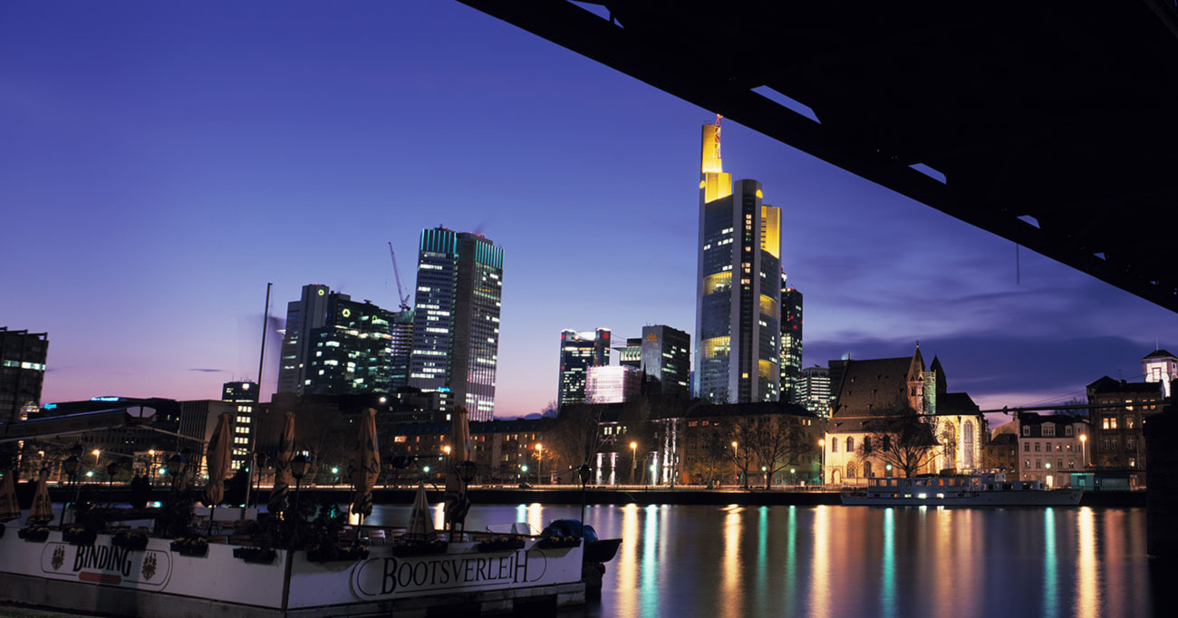 frankfurt skyline &ndash; hochaufl&ouml;sende Fotos und Motive f&uuml;r Akustikbilder