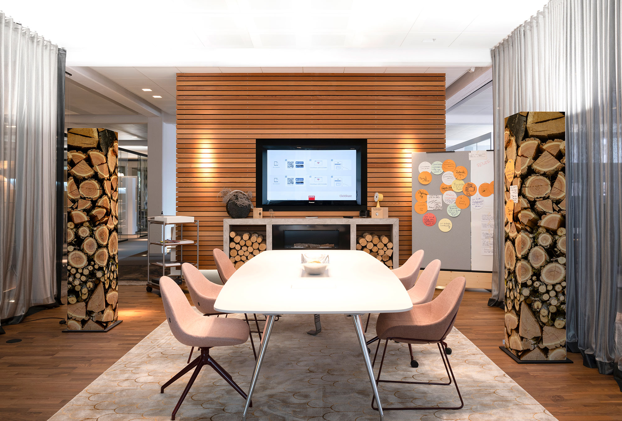 Workplace &ndash; Akustikbilder und Schallabsorber von SCHALLSAUGER&reg;