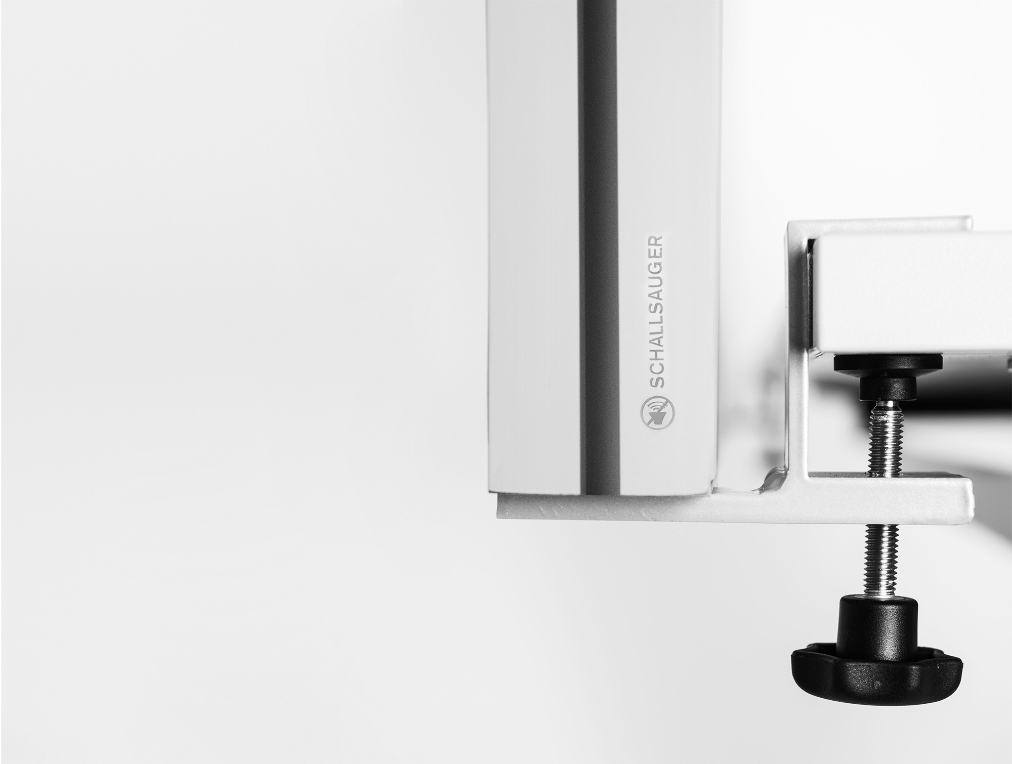 Table &ndash; Akustikbilder und Schallabsorber von SCHALLSAUGER&reg;