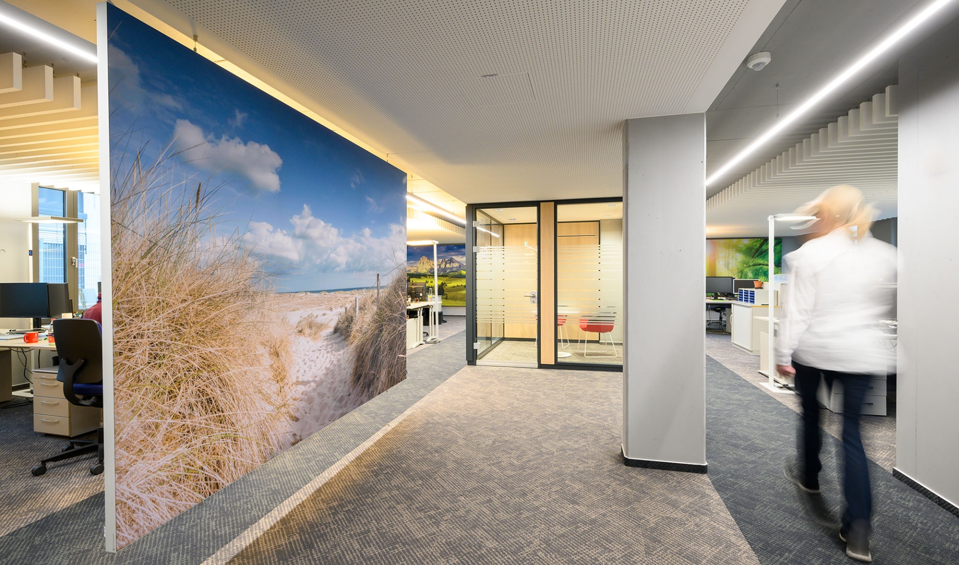 Sky Vertical &ndash; Akustikbilder und Schallabsorber von SCHALLSAUGER&reg;