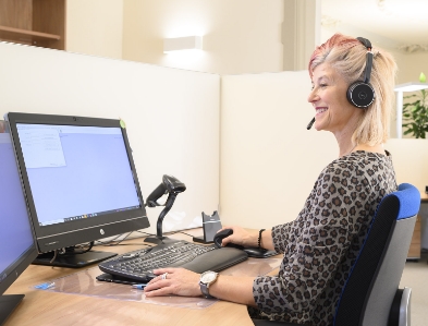 Schallabsorber auf dem Tisch &ndash; SCHALLSAUGER&reg; Licht und Akustik